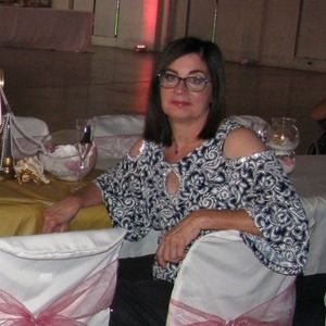 Meet your Posher, Eva